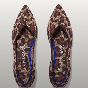 Wildcat Rothy’s Point size 8